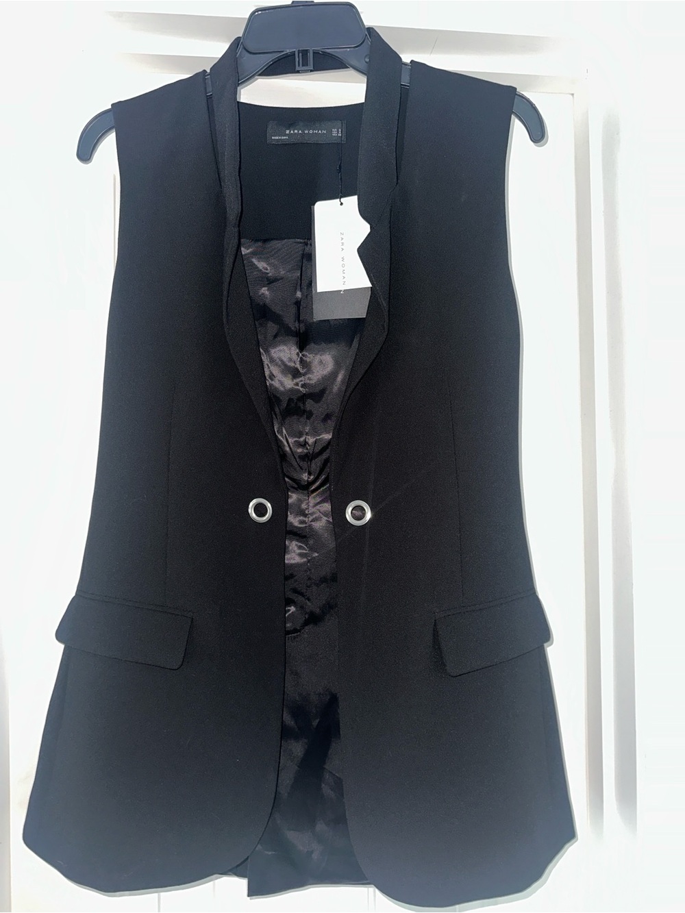 Zara Black Sleeveless Blazer Vest with Grommet Detail